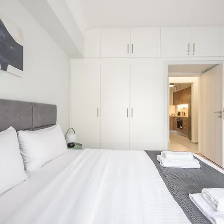 Urban Escape Downtown Apartment